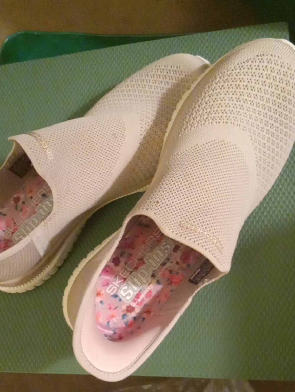 Skechers Slip Ins Sz. 9